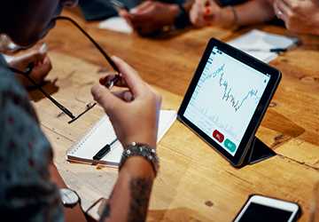 4 Smart Investment Strategies for Beginners | Expert Guide
